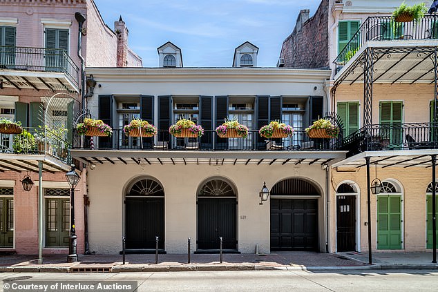 Built in 1828, this luxury New Orleans mansion was once owned by Brad Pitt and Angelina Jolie at the height of their 'Brangelina' fame