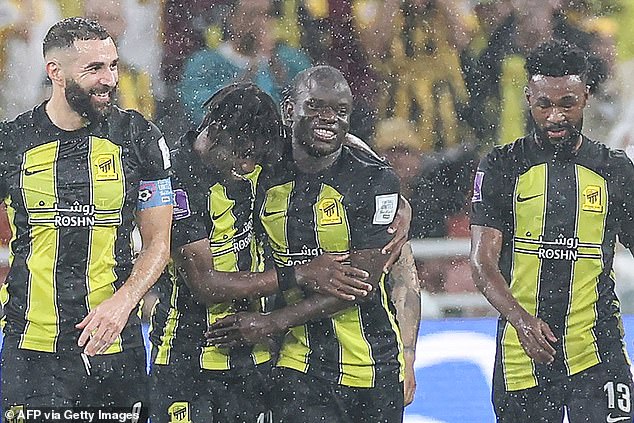 N'Golo Kante scored a brilliant strike to help Al-Ittihad beat Auckland 3-0 in the FIFA Club World Cup