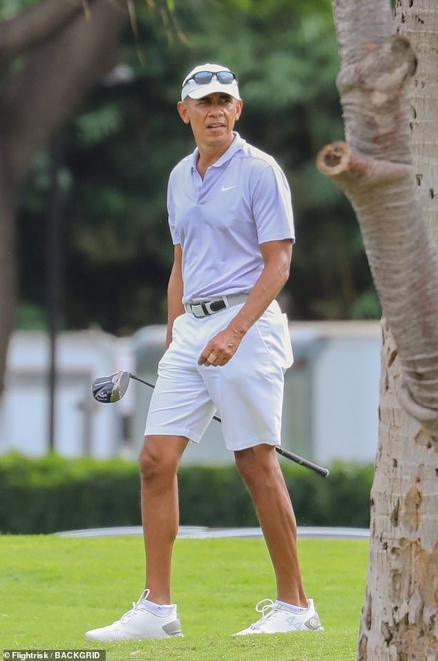 The former president kicked off the holiday season by teeing off at the Ko Olina Resort on Oahu