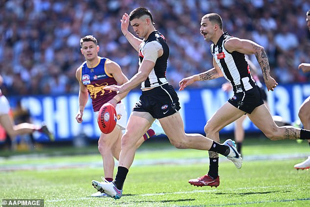 Collingwood premiership-winning star Brayden Maynard has opened up about his ongoing battle with obsessive-compulsive disorder, which could have ended his football career