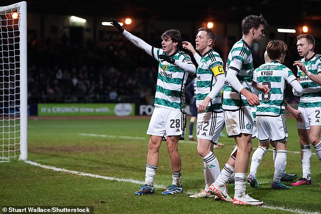 Celtic beat Dundee 3-0 to take a crucial three-point lead ahead of Saturday's Old Firm derby