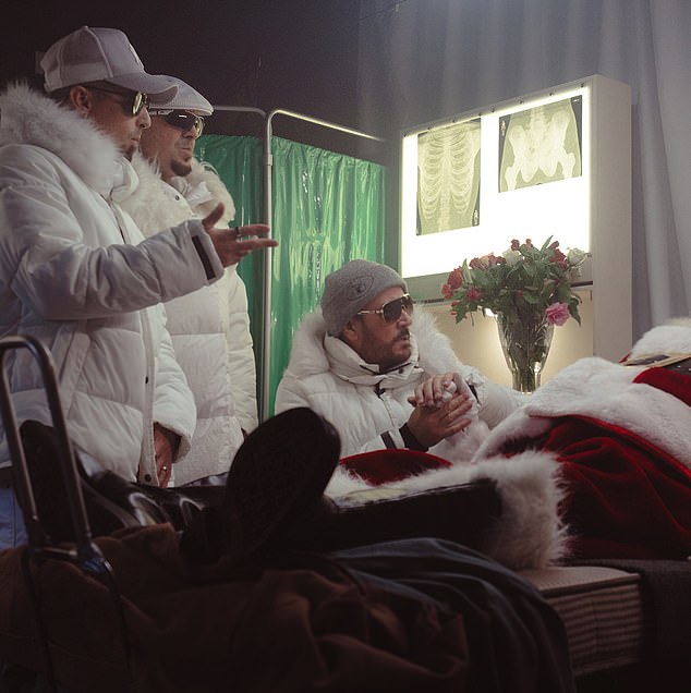 While shooting the music video, the group agreed to give Santa Claus cancer this year in hopes of raising awareness about the dangers of smoking