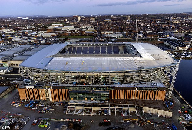 Everton have announced plans to move to the stadium at Bramley-Moore Dock ahead of the 2025-2026 season