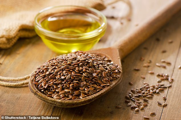 The new study showed that the lignans in linseed oil positively reduce the chance of cancer cell growth in the mammary glands, leading to a lower chance of developing breast cancer.
