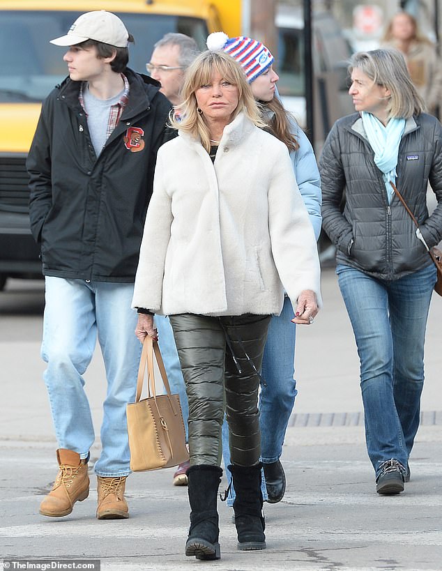 Goldie Hawn seemed to be making the most of the holidays as he stepped out in Aspen on Wednesday afternoon.