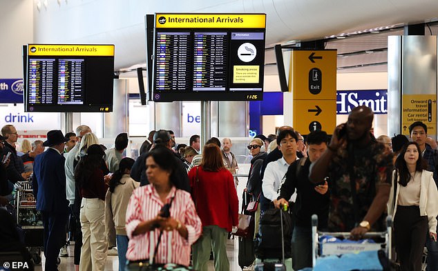 Growth: Heathrow Airport expects 81.4 million travelers in 2024, an increase of 2.9 percent on the 79.1 million expected through its terminals this year