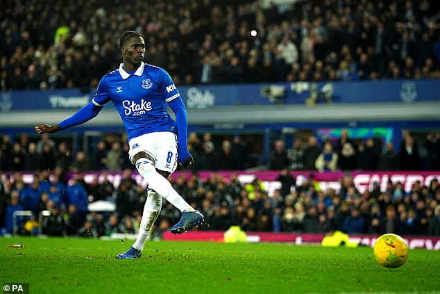 Amadou Onana saw his penalty comfortably saved against Fulham on Tuesday evening