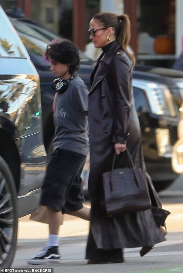 The 54-year-old Bronx native and her child, whom she shares with ex-husband Marc Anthony, held hands as they walked through Beverly Hills