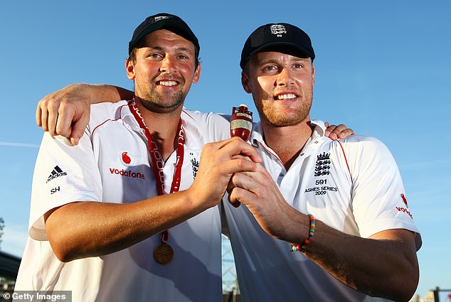 Harmison (left) lifting the Ashes Urn in 2009 alongside fellow countryman Andrew Flintoff (right)