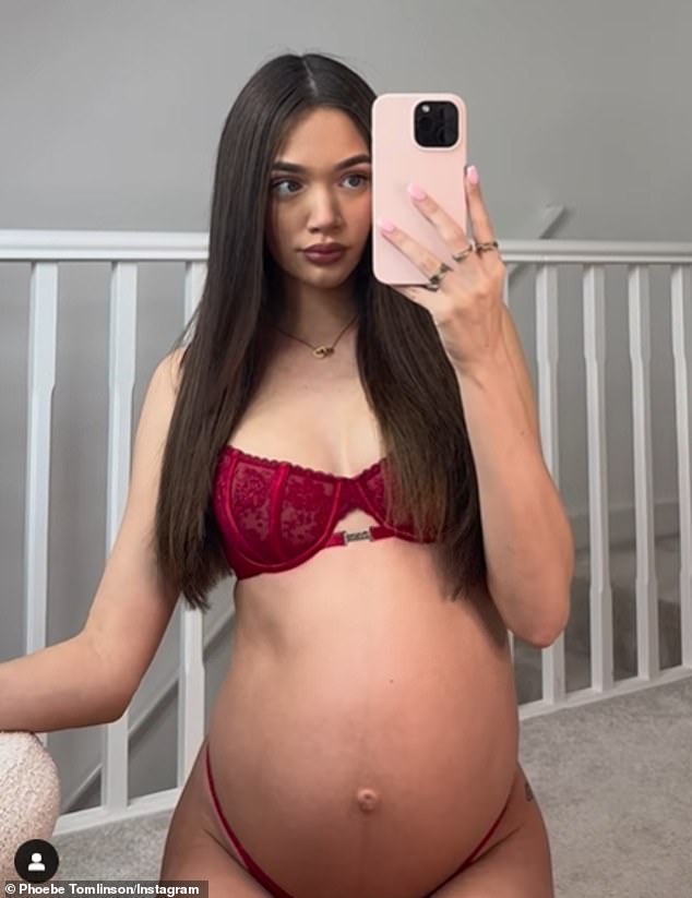 The 19-year-old influencer, who is expecting a baby with her footballer boyfriend Jack, showed off her changing figure in the matching set as she worked out her best angles