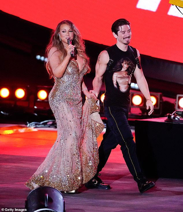 Tanaka has been dancing on Mariah's tours since 2006;  they will be seen in 2022