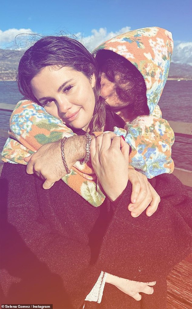 Selena Gomez, 31, shared a new loved-up photo with boyfriend Benny Blanco, 35, on her Instagram Stories on Saturday, showing him kissing her neck