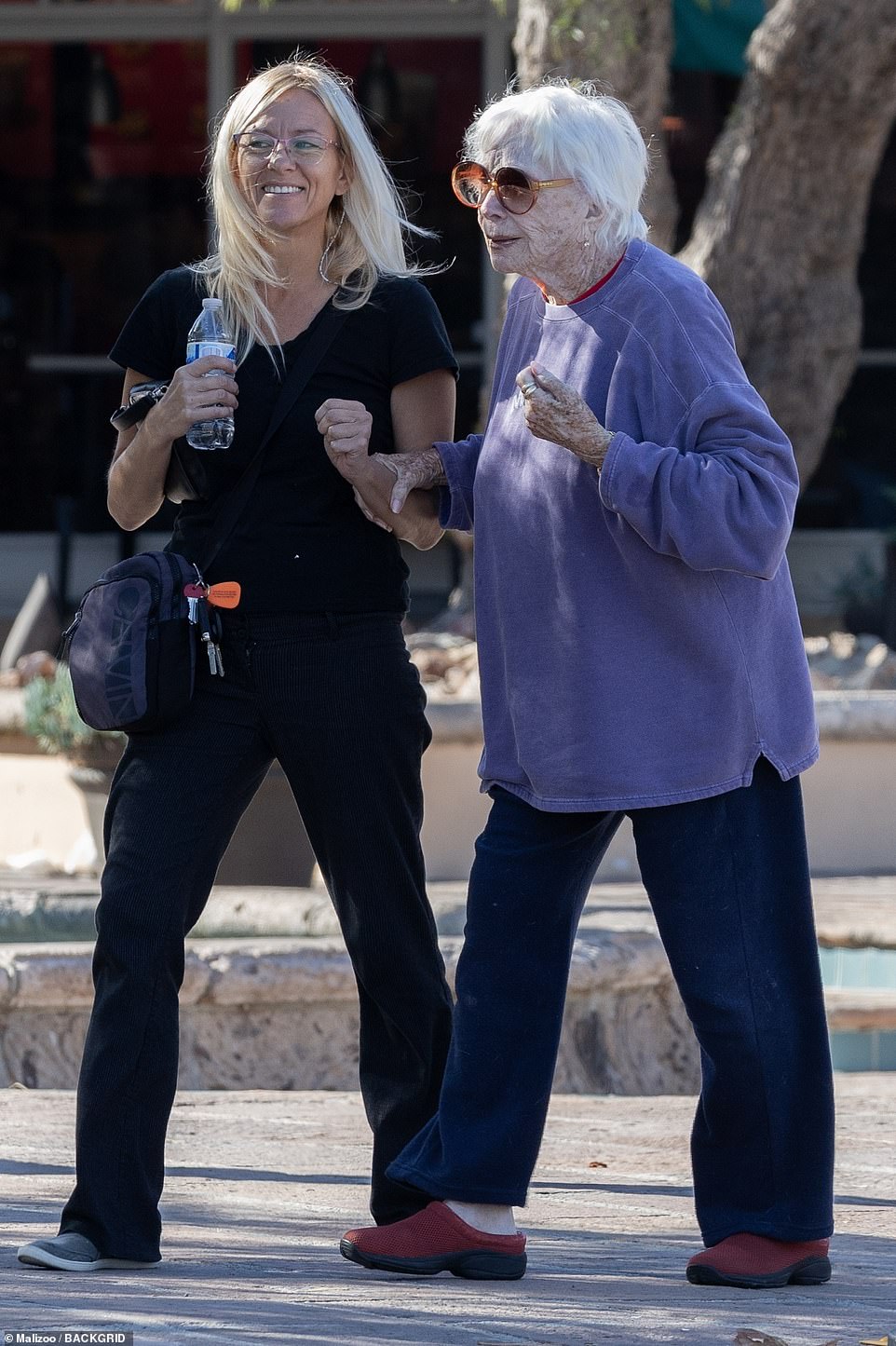 Out for lunch: While dining at the celebrity hotspot, overlooking Zuma Beach, the Oscar winner, 89, had some spice as she sat outside and chatted with her boyfriend