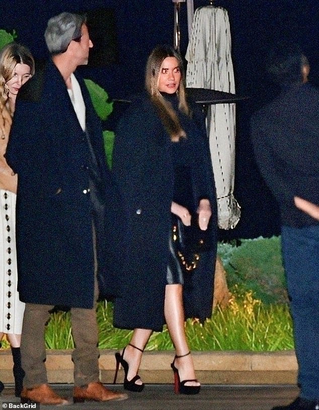 The Hot Pursuit star enjoyed the company of her new boyfriend, Justin Saliman, for a delicious meal at Nobu.  The orthopedic surgeon looked dapper in a white shirt with cocoa-colored pants and brown leather ankle boots