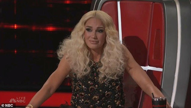 The Voice Gwen Stefani and Reba McEntire bawl after emotional