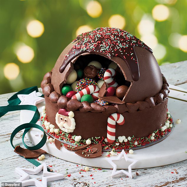 Woolworths has launched a decadent range of crowd-pleasing snacks and desserts perfect for Christmas, including the festive Smash Cake filled with sweet treats