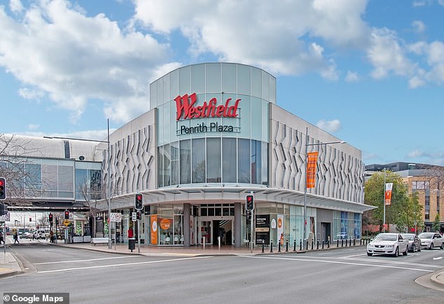 A fire broke out at a food court in Penrith Westfield on Sunday afternoon