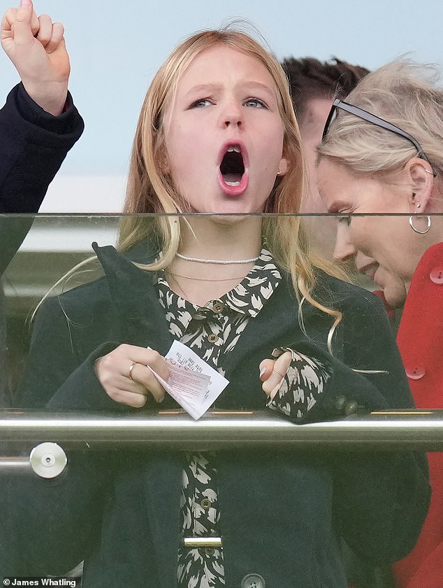Isla Phillips looked animated as she watched the Cheltenham race with her sister and cousin on New Year's Day