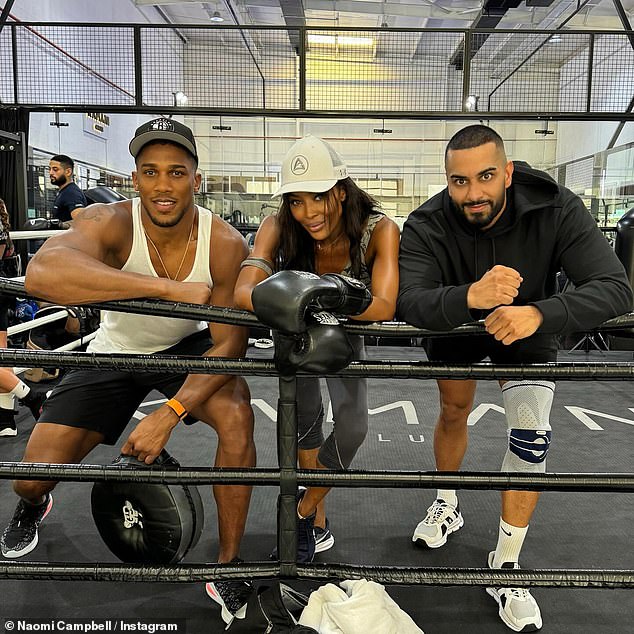 Naomi proved she was a knockout when she threw punches at Anthony in the ring.  The catwalk queen shared a video of her practice session on Instagram on Tuesday