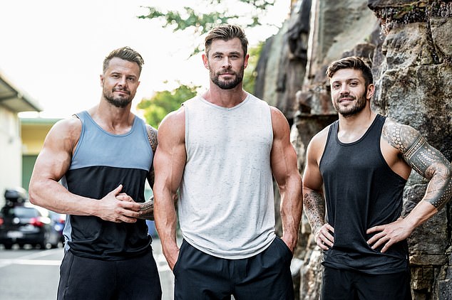 Bobby is a successful stuntman, has appeared in several films and has regularly played Chris Hemsworth's stunt double for ten years (photo left with Chris in the middle)