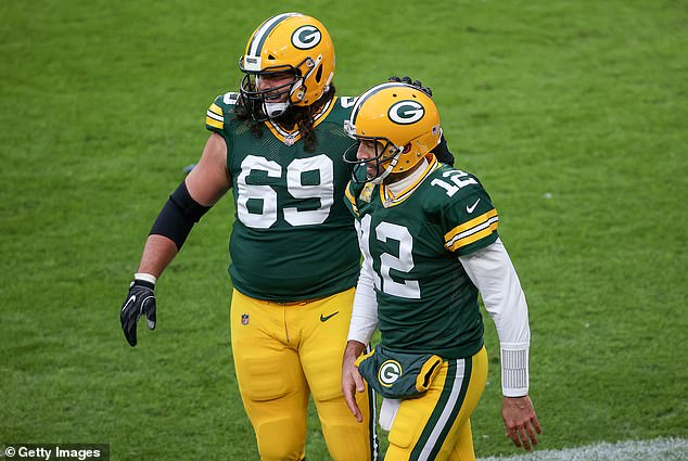 David Bakhtiari stepped in last year to defend teammate Rodgers from Kimmel's jokes