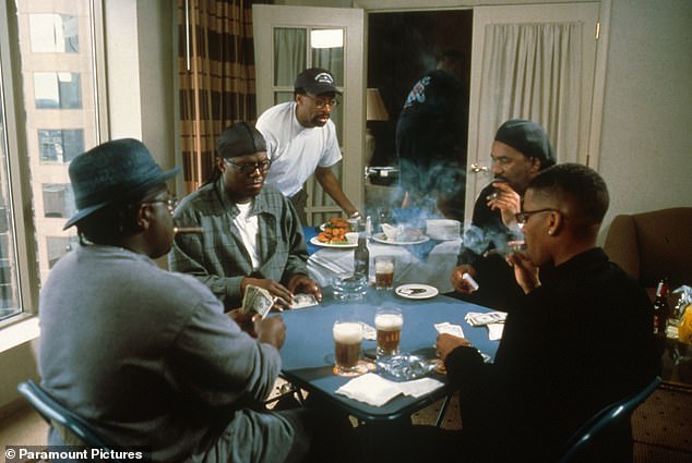 Cedric, Bernie, director Spike, Steve and DL are shown in a scene from the comedy film