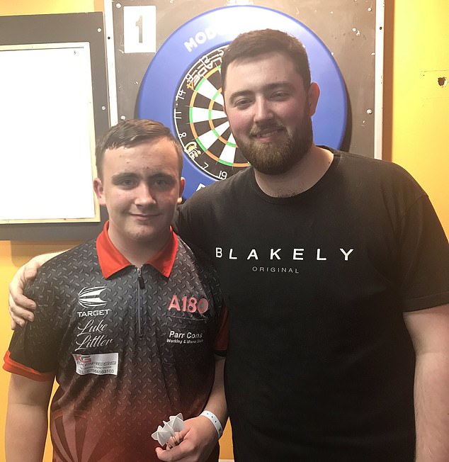 Littler (left) met Humphries (right) in the Hayling Island quarter-final in November 2019