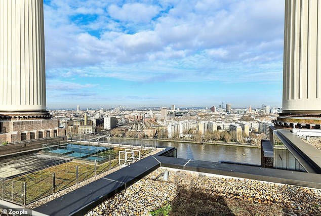 There are far reaching views over the London skyline from the penthouse's outdoor areas