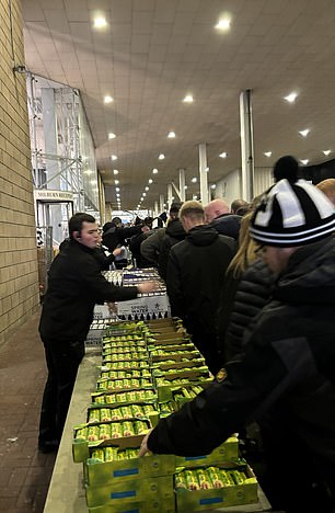 Fans received a free granola bar