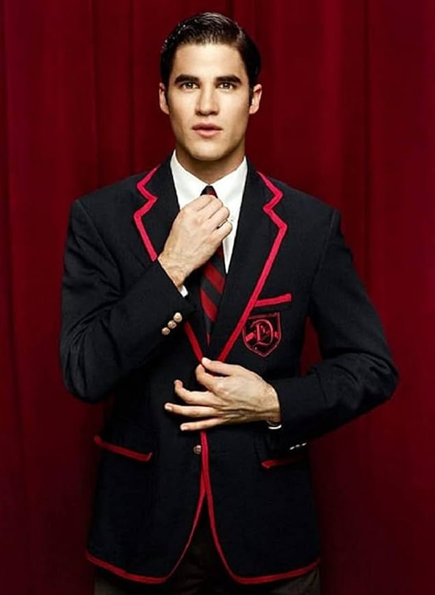 One person took note of the blazer and suggested it could be American actor and singer Darren Criss, 36, who wore a black jacket with red trim at the show.