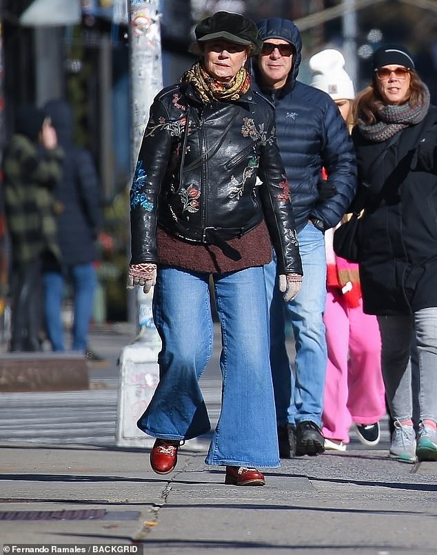 1704572629 491 Jessica Lange is seen in a wheelchair after opening up