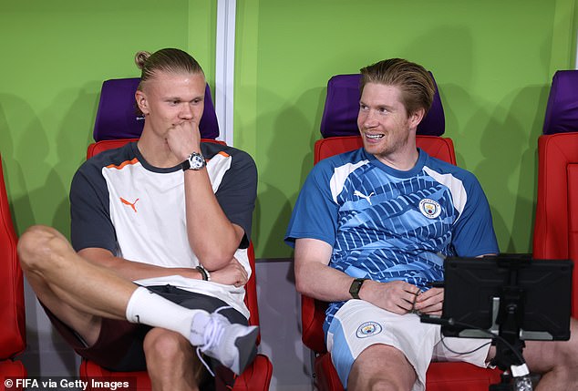 De Bruyne has swapped the pitch for the dugout since suffering an injury in August