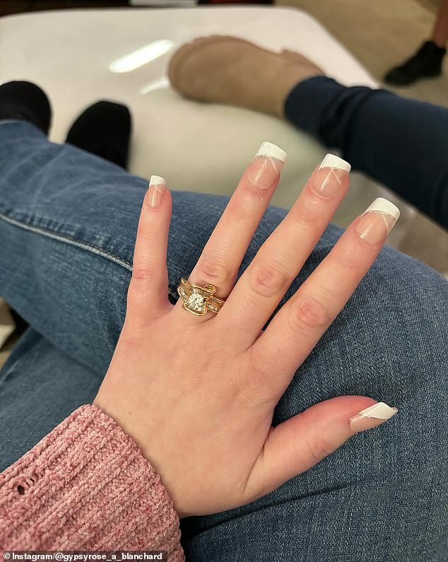 He said he decided to smuggle an engagement ring into the Chillicothe Correctional Center in Missouri to propose to her during their third conjugal visit.