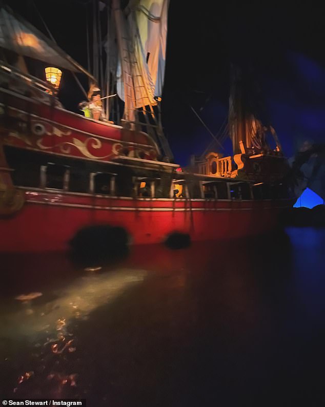 The reality TV star also shared a look from the Pirates Of The Caribbean ride