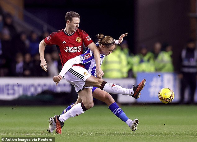 Keane urged Manchester United to beat Wigan on Monday night as part of a focus on the pitch