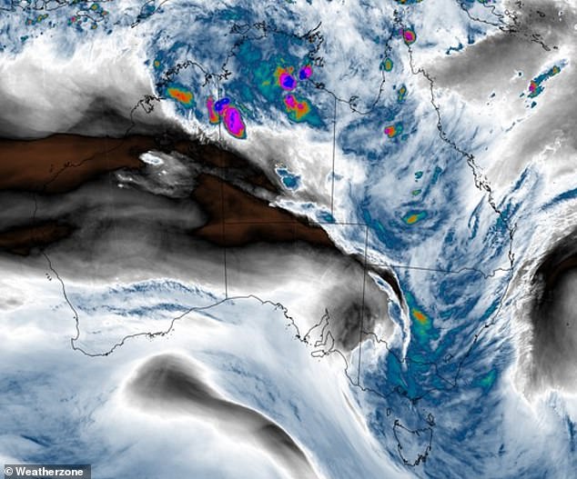 Major flooding in central Victoria was caused by a heavy band of rain (above) on Monday, fueled by tropical moisture