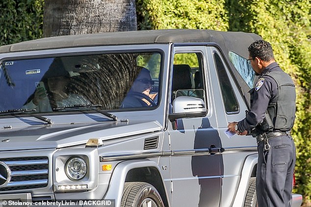 Despite being pulled over, both Kendall and Hailey appeared to be in good spirits and were seen laughing and smiling during the interaction.