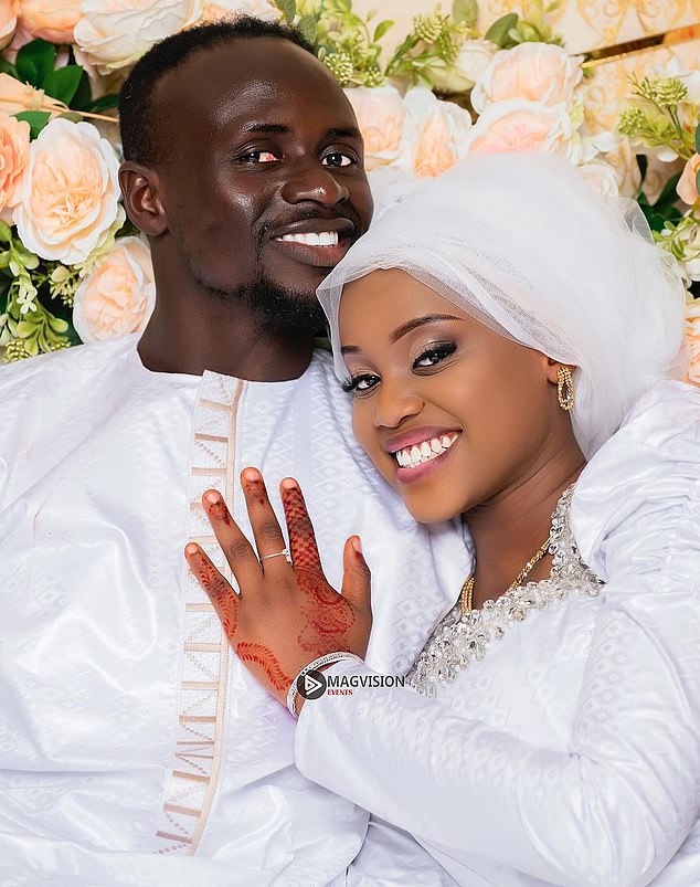 Mane joined his teammates in a private ceremony on January 7 just days after his wedding