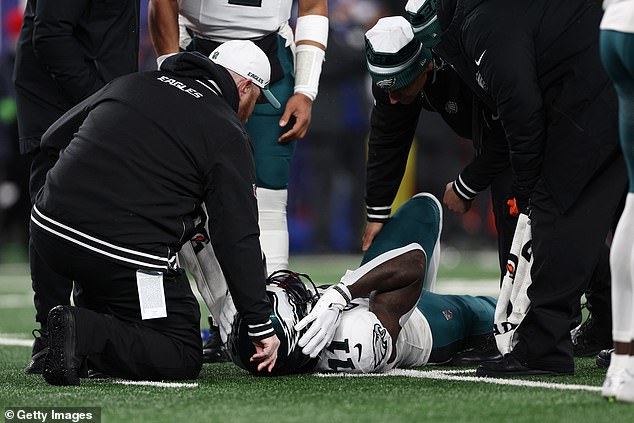 Star receiver AJ Brown was forced back to the locker room after an overhead collision