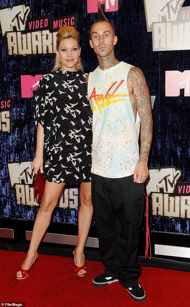 “Travis has distanced himself from Shanna and pretty much anything negative she says about him or Kourtney,” a source has revealed (pictured together in 2007)