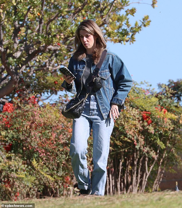 On Tuesday, Kelly paid her respects at Mount Sinai Cemetery, where Bob was buried near the graves of his parents and sister.