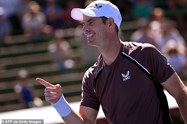 Andy Murray takes on number 30 seed Argentine Tomas Martin Etcheverry