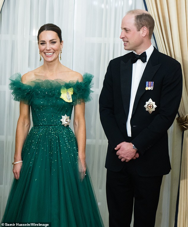 Kate looked beautiful in Jamaica 2022 and Prince William only had eyes for her