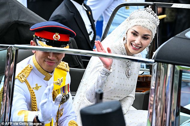 But today is the most important, as Prince Abdul Mateen, 32, and Yang Mulia Anisha Rosnah, 29, begin a parade through the streets of Bandar Seri Begawan.