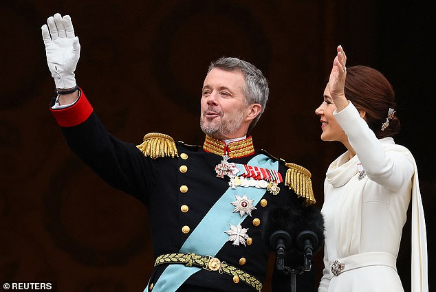 After the Council of State, Frederick was proclaimed king on the balcony of Christiansborg Castle, joined shortly afterwards by his wife Mary and their four children