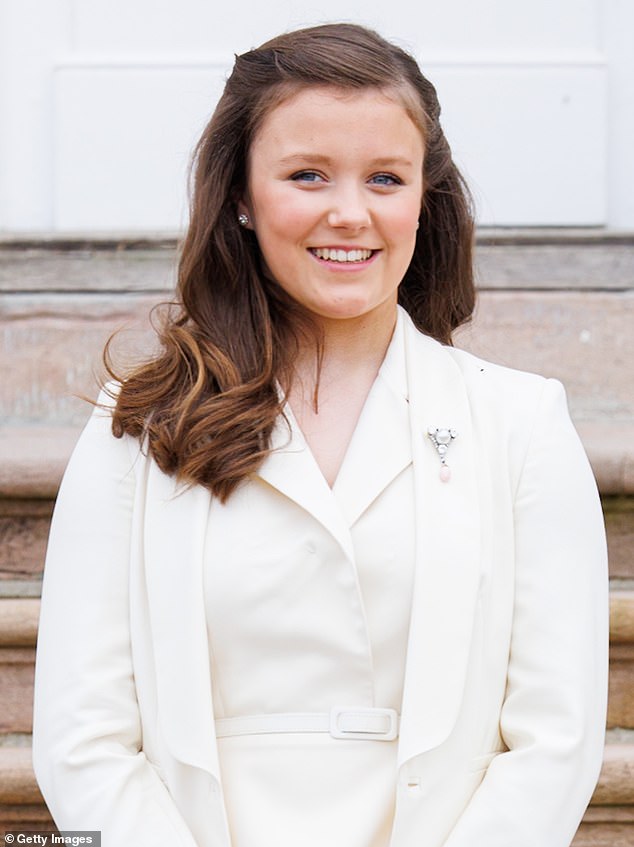 Queen Margrethe inherited the pin from her grandmother, Queen Alexandrine, before giving it to Isabella as a baptismal gift.  Isabella wore the brooch to her 2022 appearance