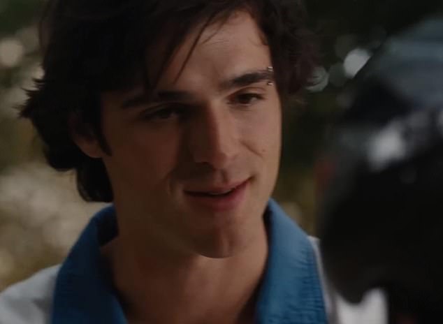 Australian actor Jacob Elordi plays Felix Catton, whose family lives in the mansion