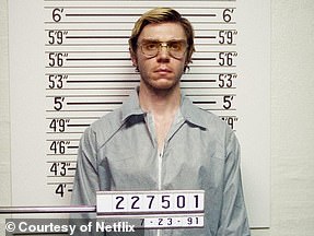 Evan Peters depicted in Dahmer – Monster: The Jeffrey Dahmer Story