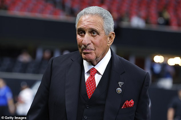 Falcons owner Arthur Blank fired Arthur Smith after three straight seasons of 7-10 records