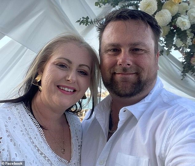 Julie 'Julez' Seed, 38, is pictured with her fiancé Chris Smith